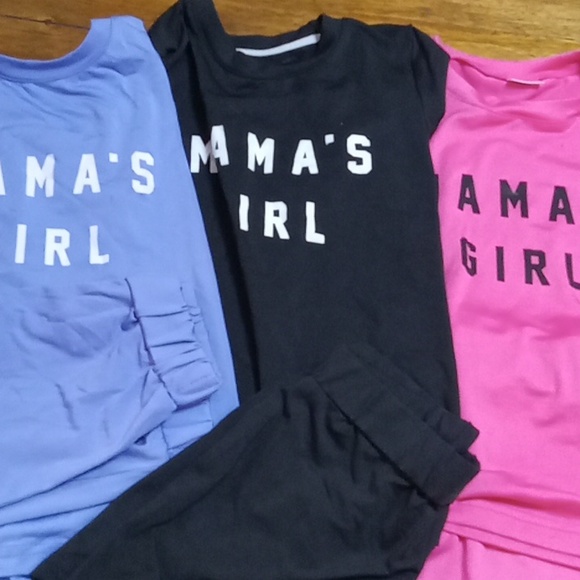 Bundle of girls short sets - Picture 1 of 4